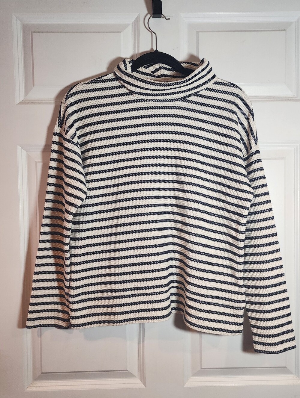 Talbots Striped Turtleneck Knit Sweater - Black & White Cotton Blend S
